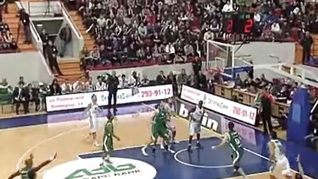 NBA：独行侠末节逆转 公牛痛失好局（NBA：独行侠末节翻盘，公牛葬送优势）