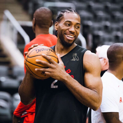 很久没有这么长时间静下心来做一件事儿了，终于是赶...（久违地静下心，终于把一件事做到底）