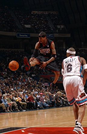 篮球火箭赛季进攻端表现回暖（火箭队本赛季进攻火力回升）