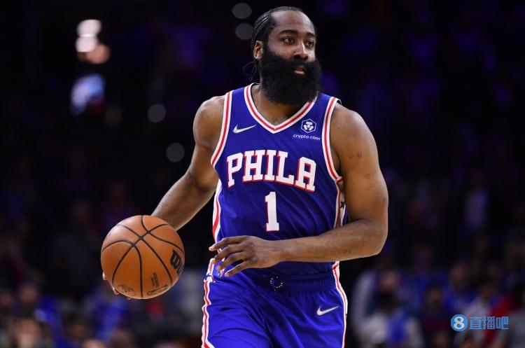 雷迪克：今天在退防转换方面做得不好，限制持球突破很困难（雷迪克：本场转换退防表现不佳，遏制持球突破颇为困难）